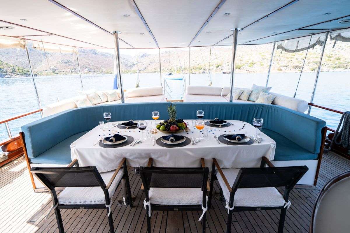 Yacht Photo