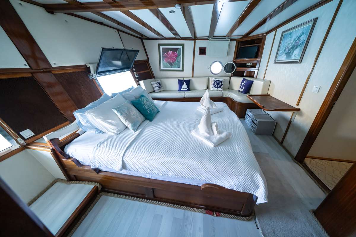 Yacht Photo