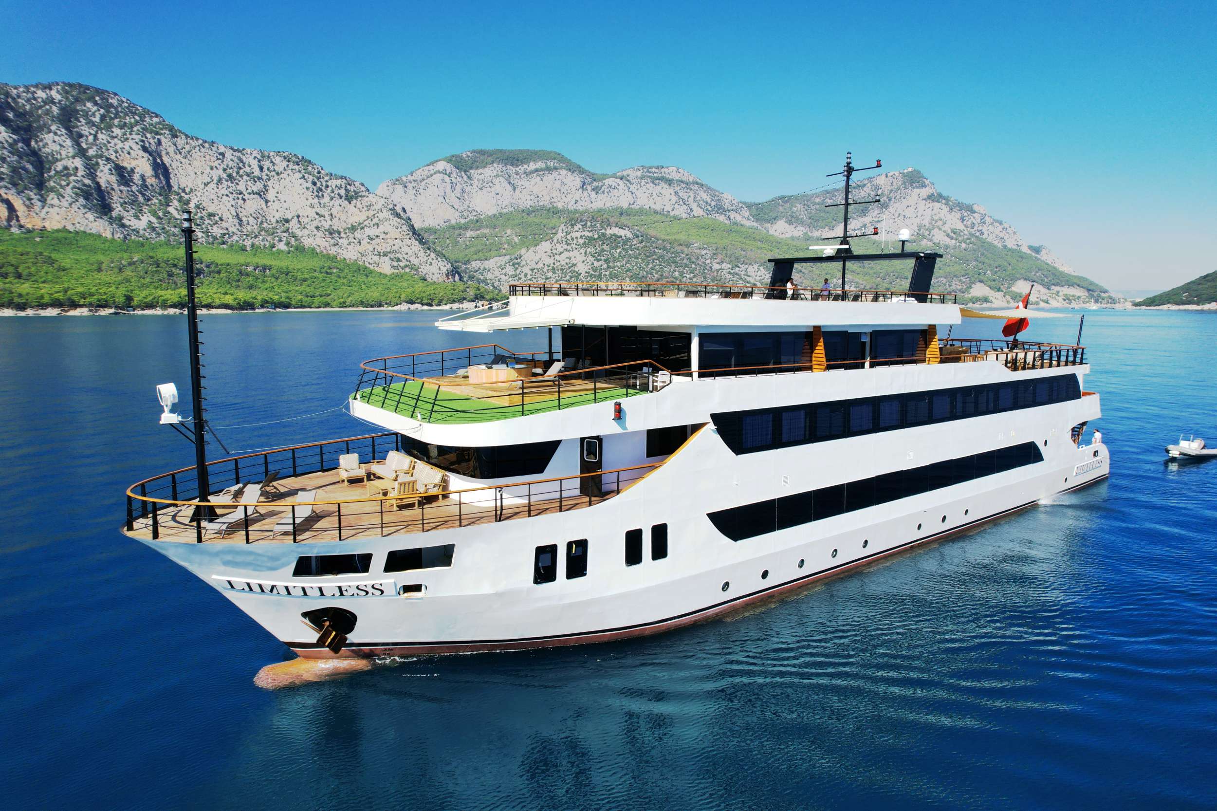 Yacht Photo