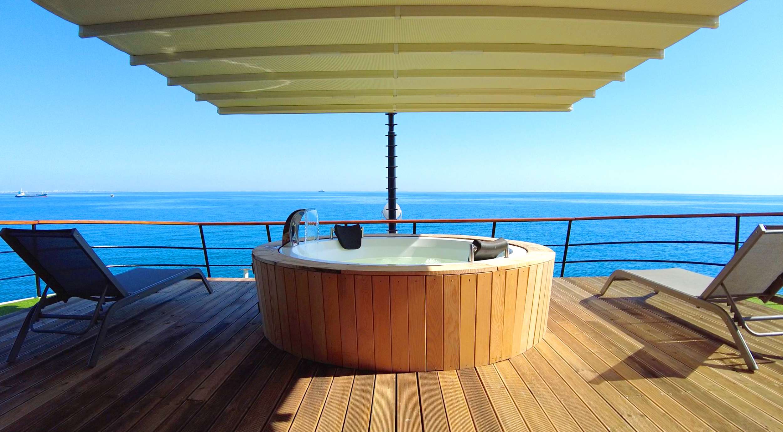 Yacht Photo