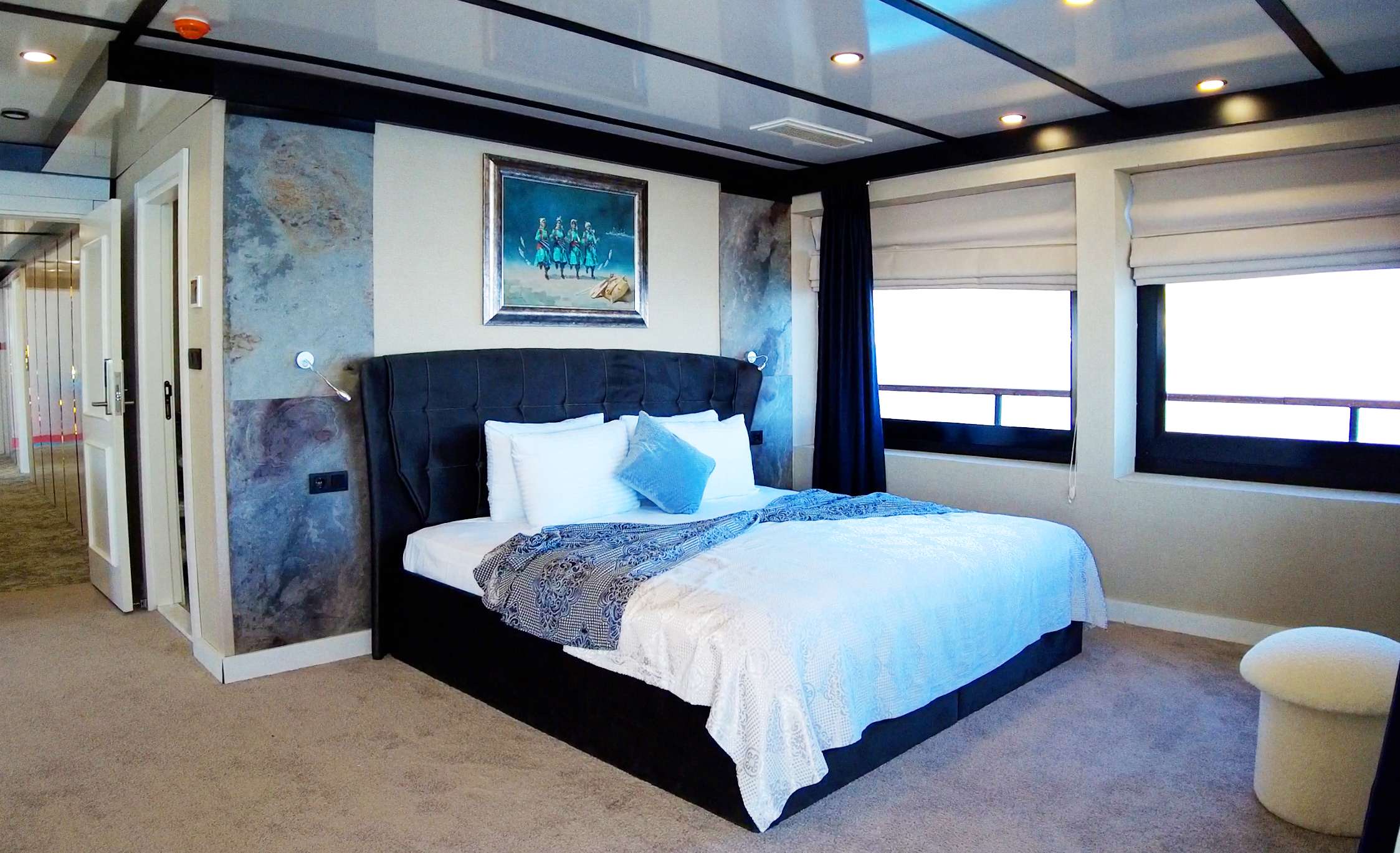 Yacht Photo