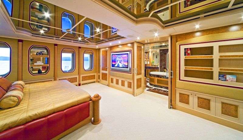 Yacht Photo