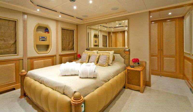 Yacht Photo