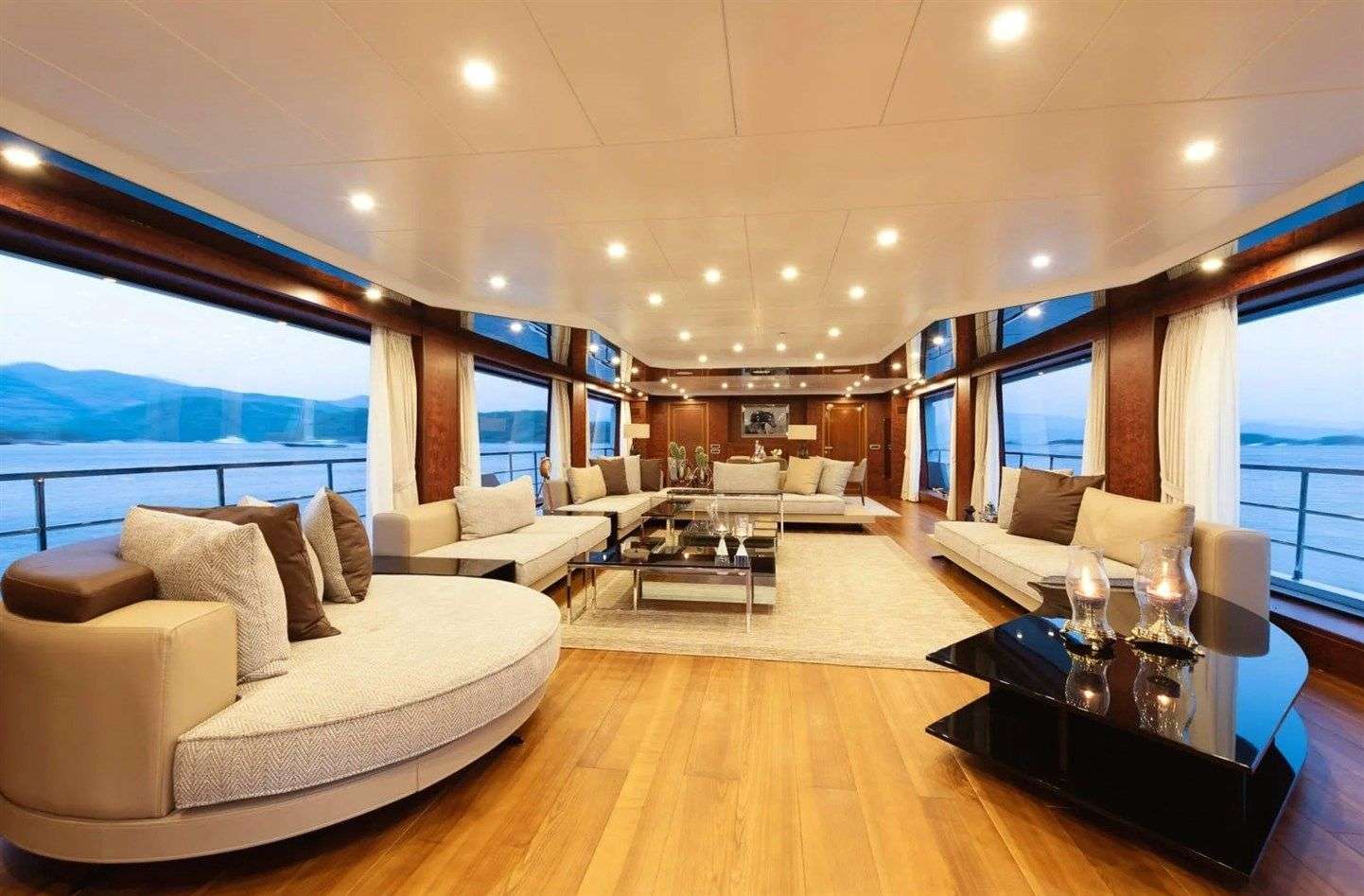 Yacht Photo