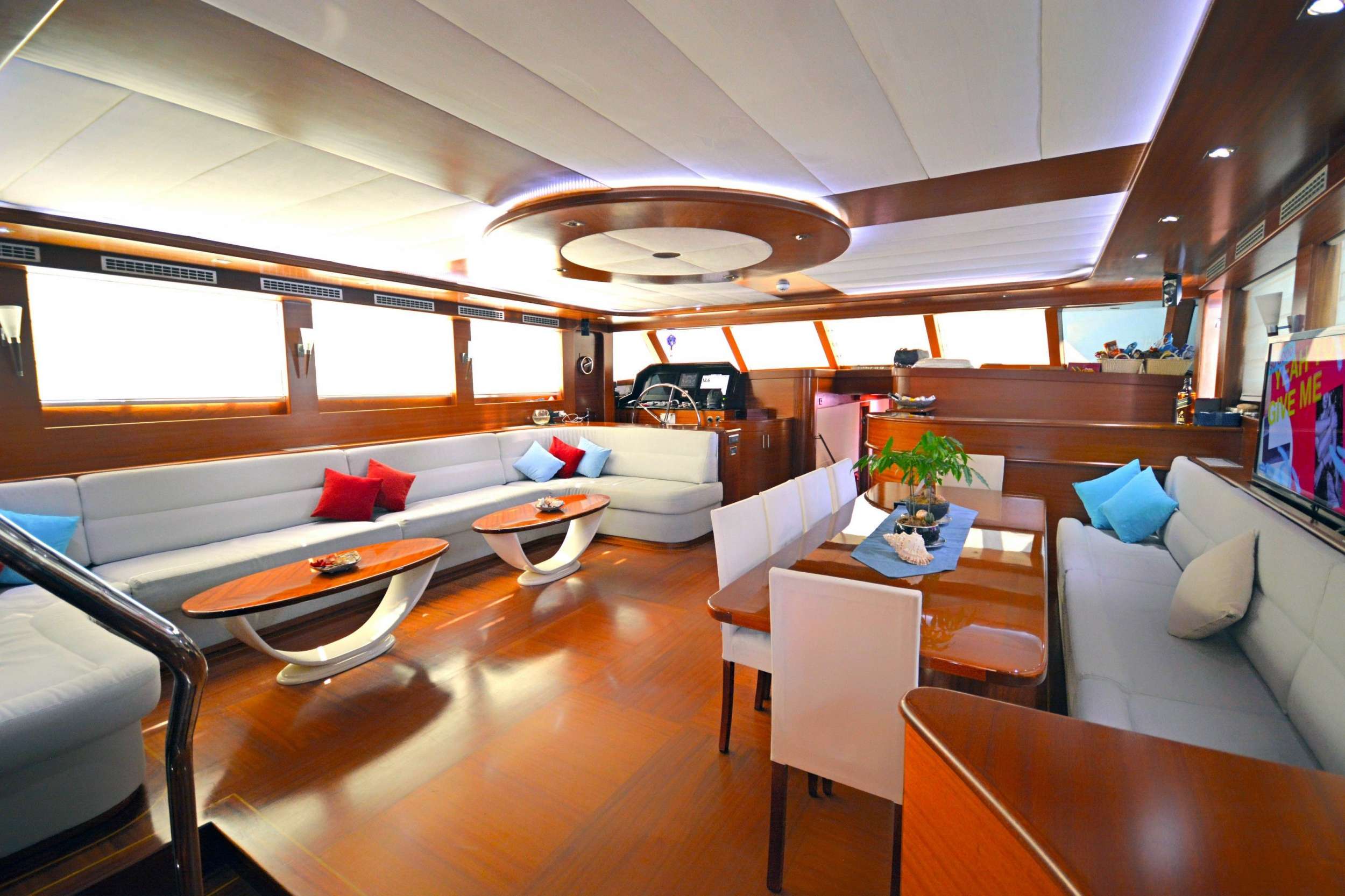 Yacht Photo