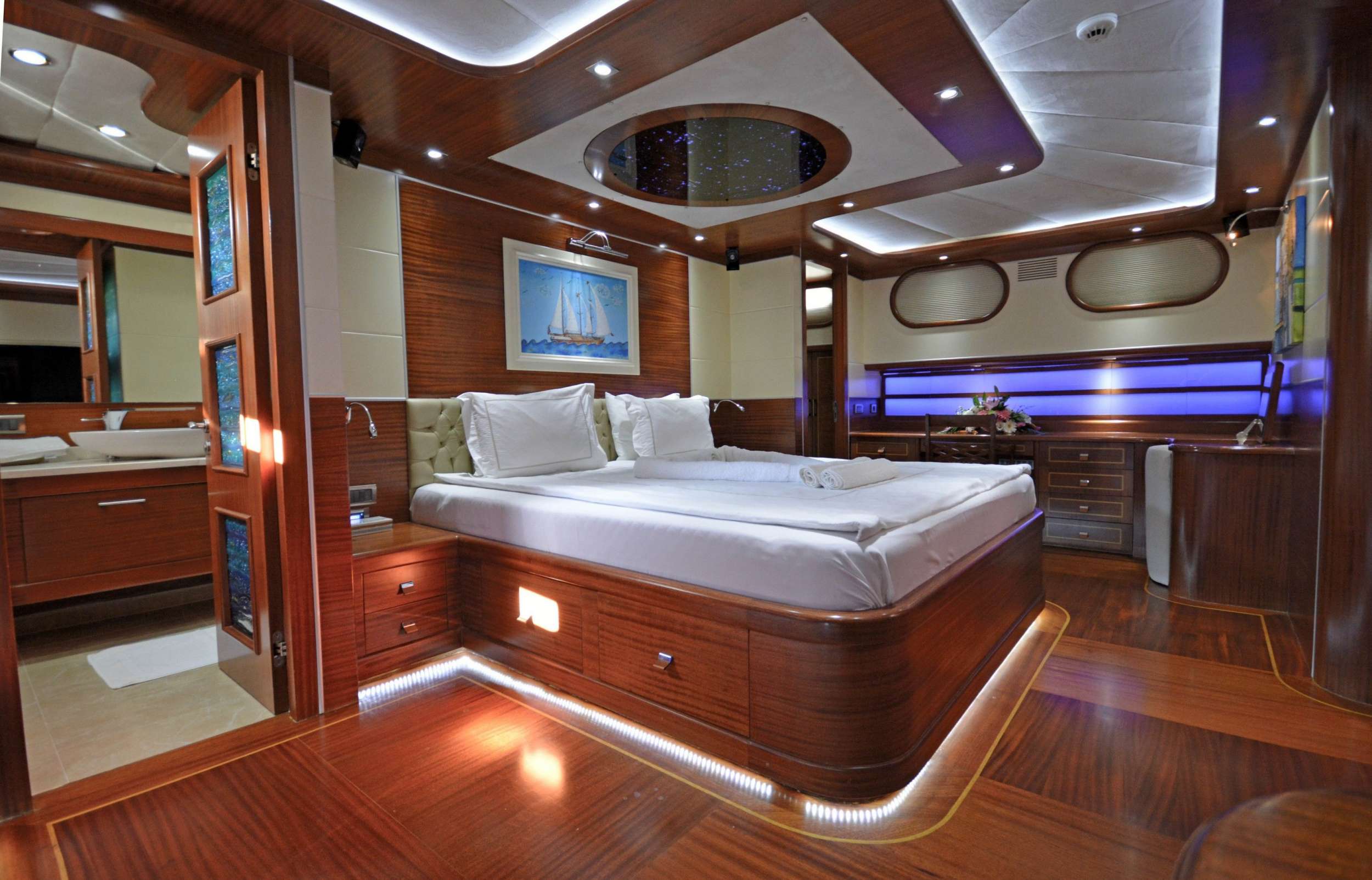 Yacht Photo