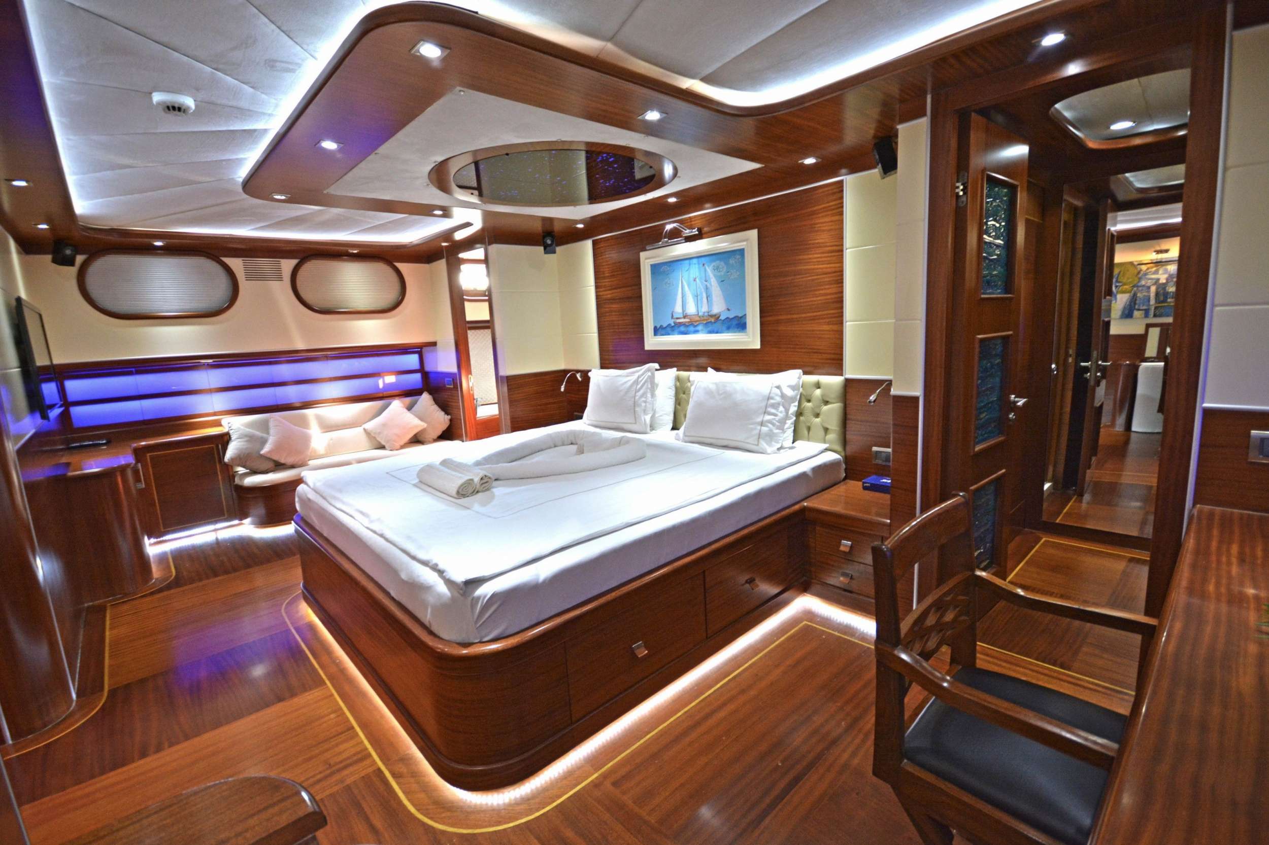 Yacht Photo