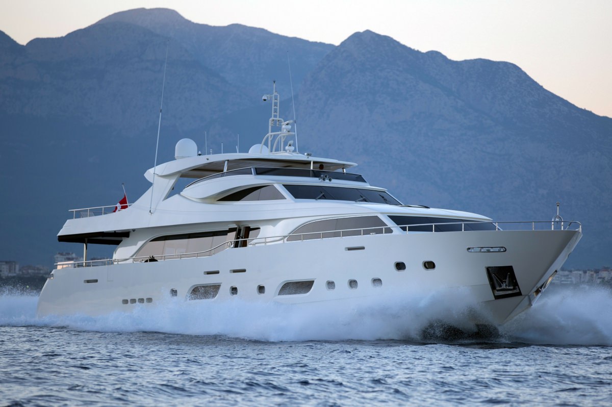 Yacht Photo