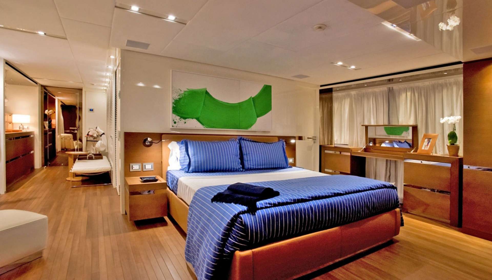 Yacht Photo