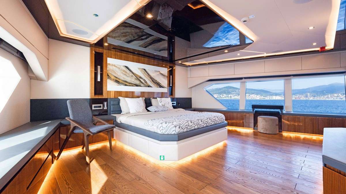 Yacht Photo