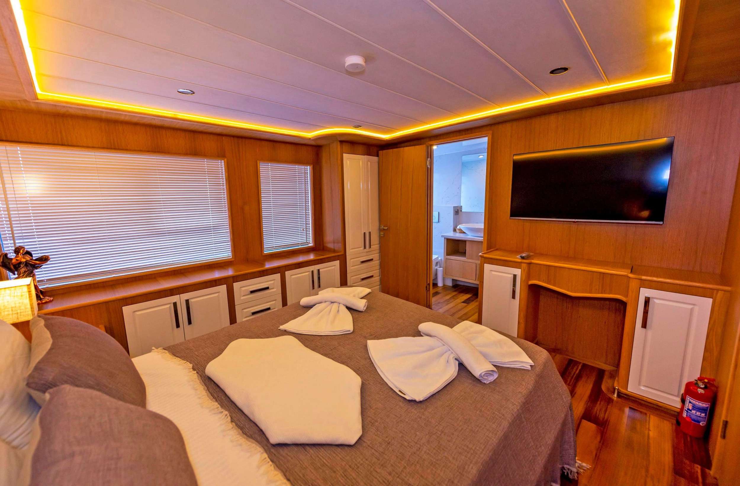 Yacht Photo