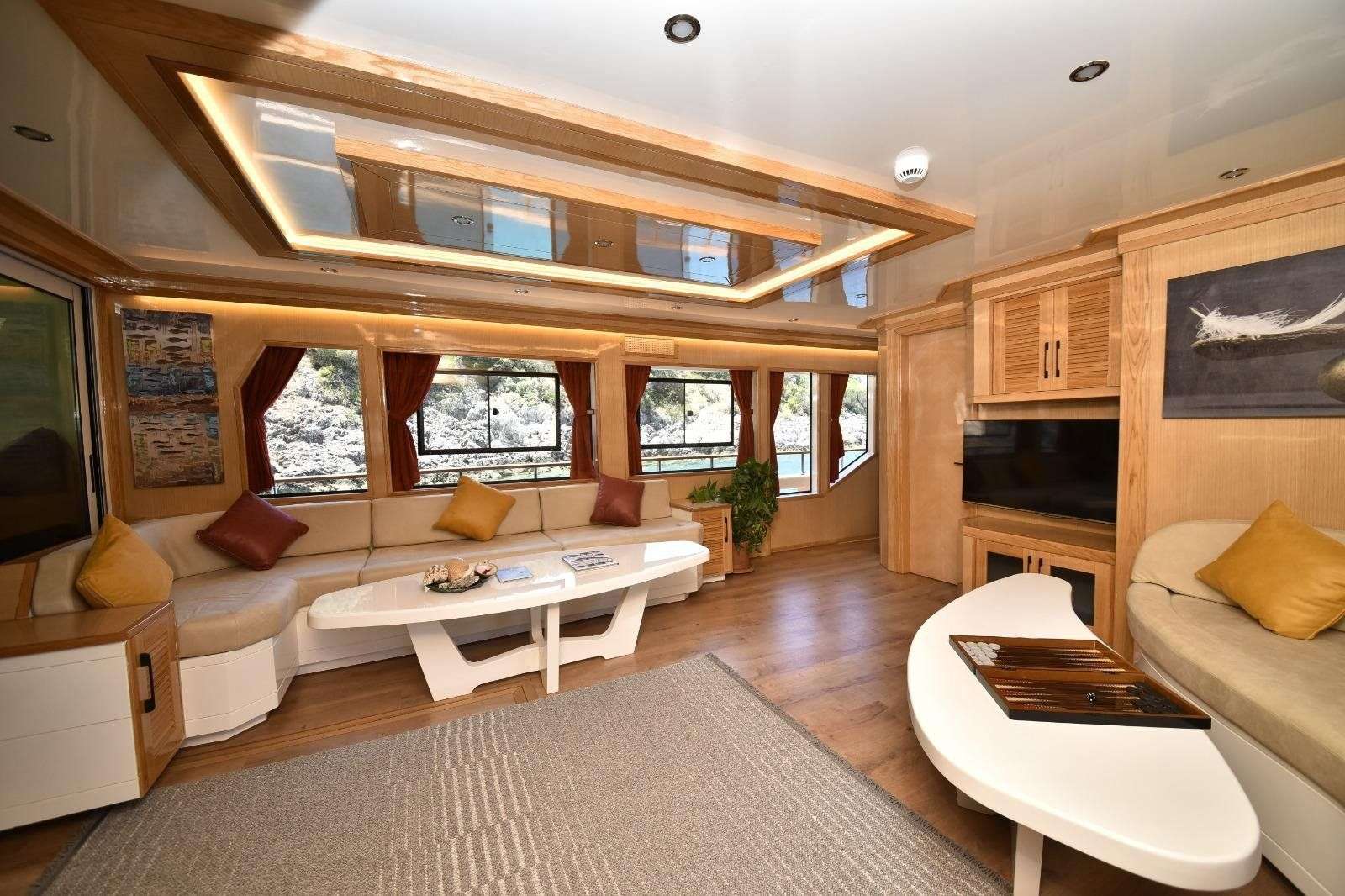 Yacht Photo