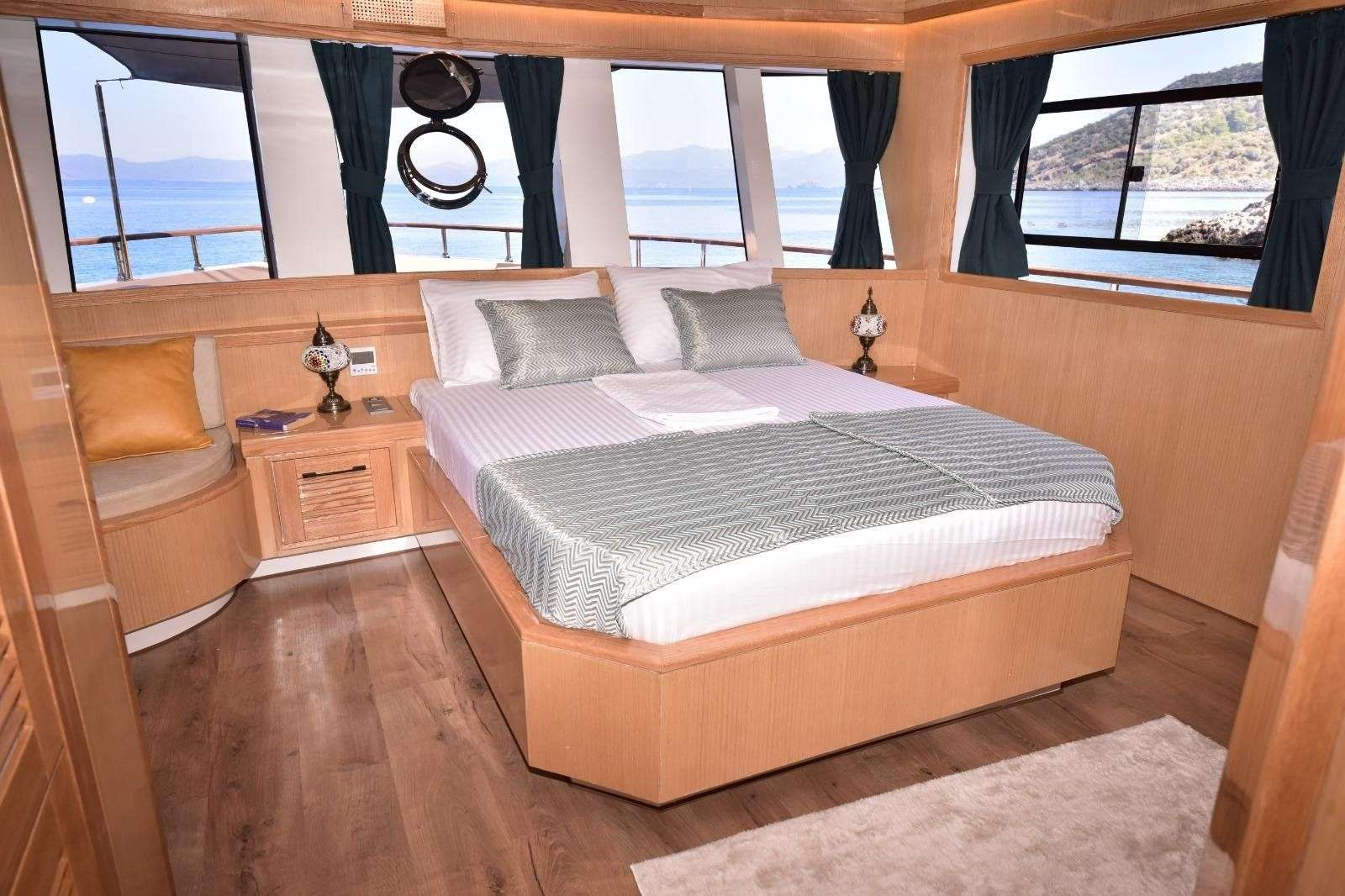 Yacht Photo