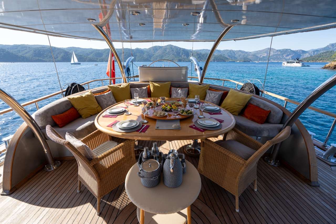 Yacht Photo