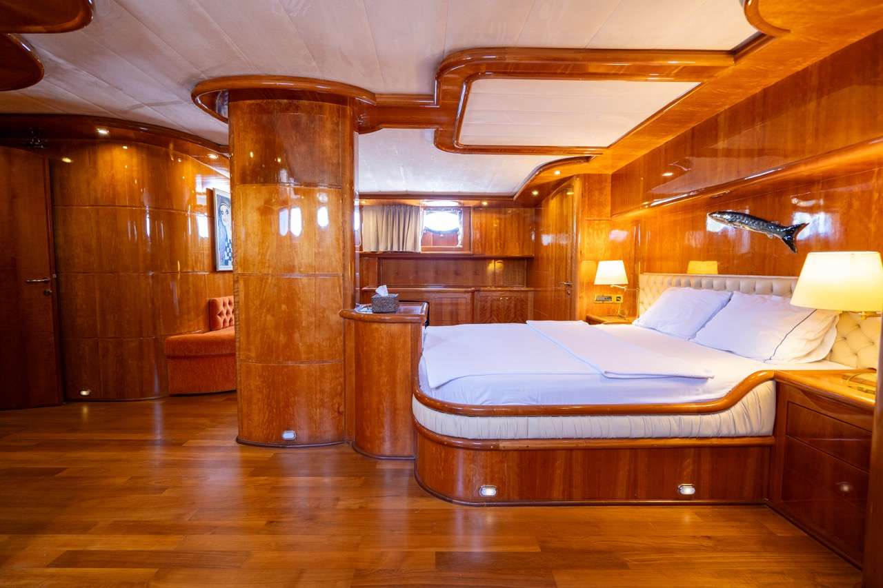 Yacht Photo