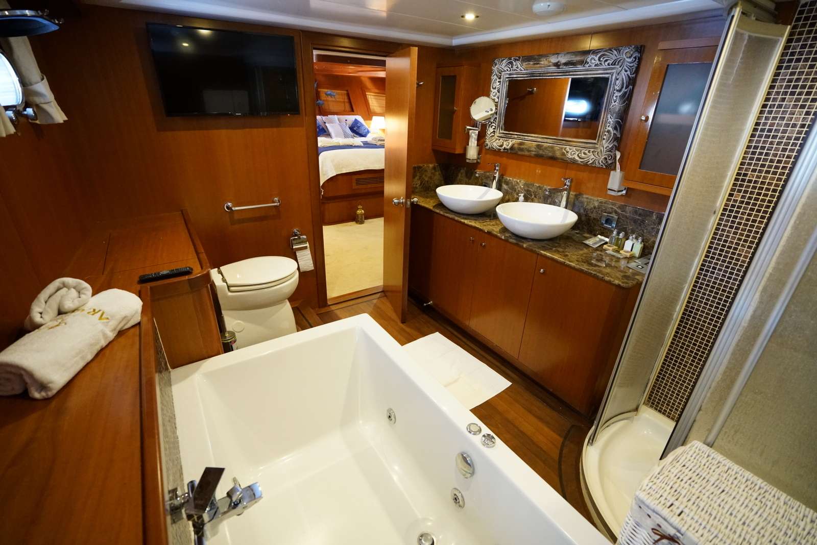 Yacht Photo