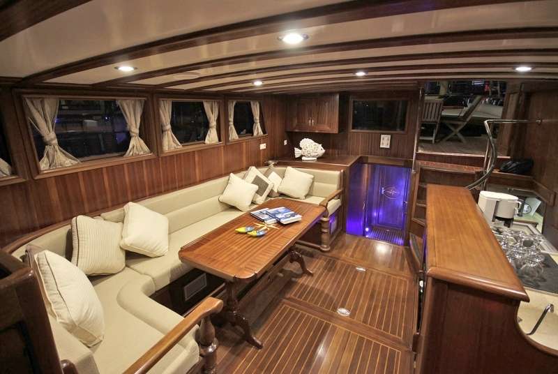 Yacht Photo