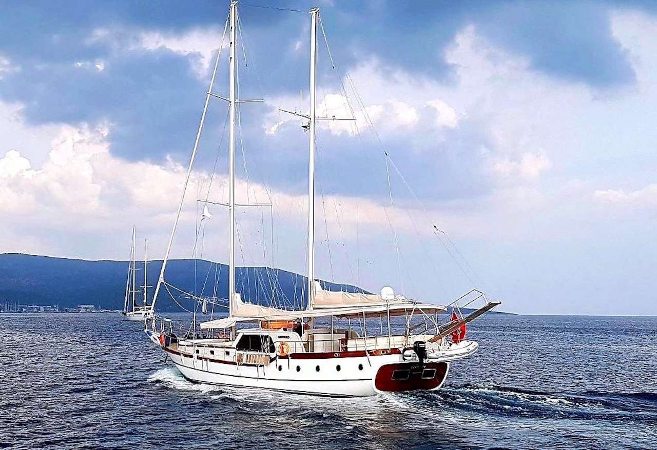 Yacht Photo