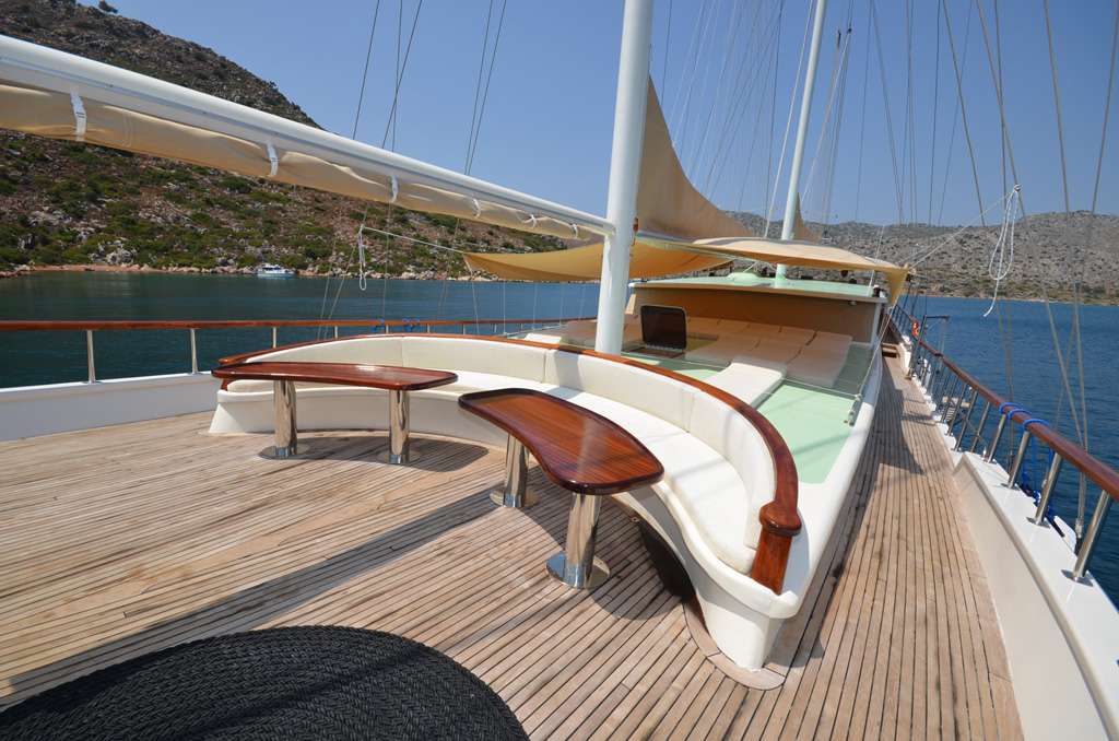 Yacht Photo