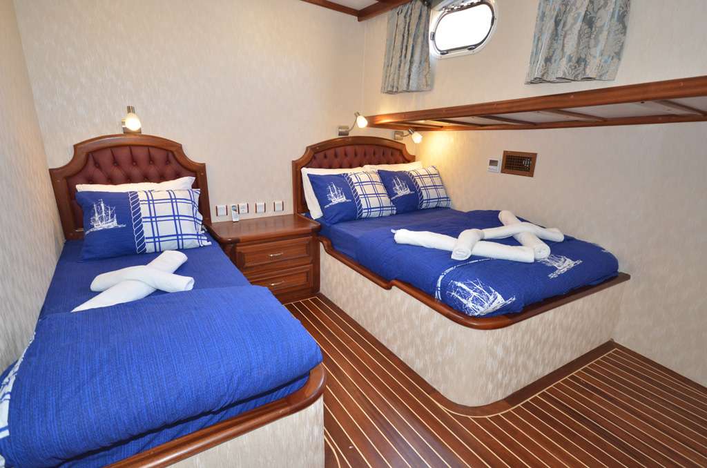 Yacht Photo