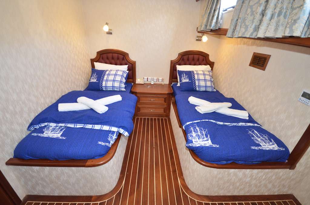Yacht Photo
