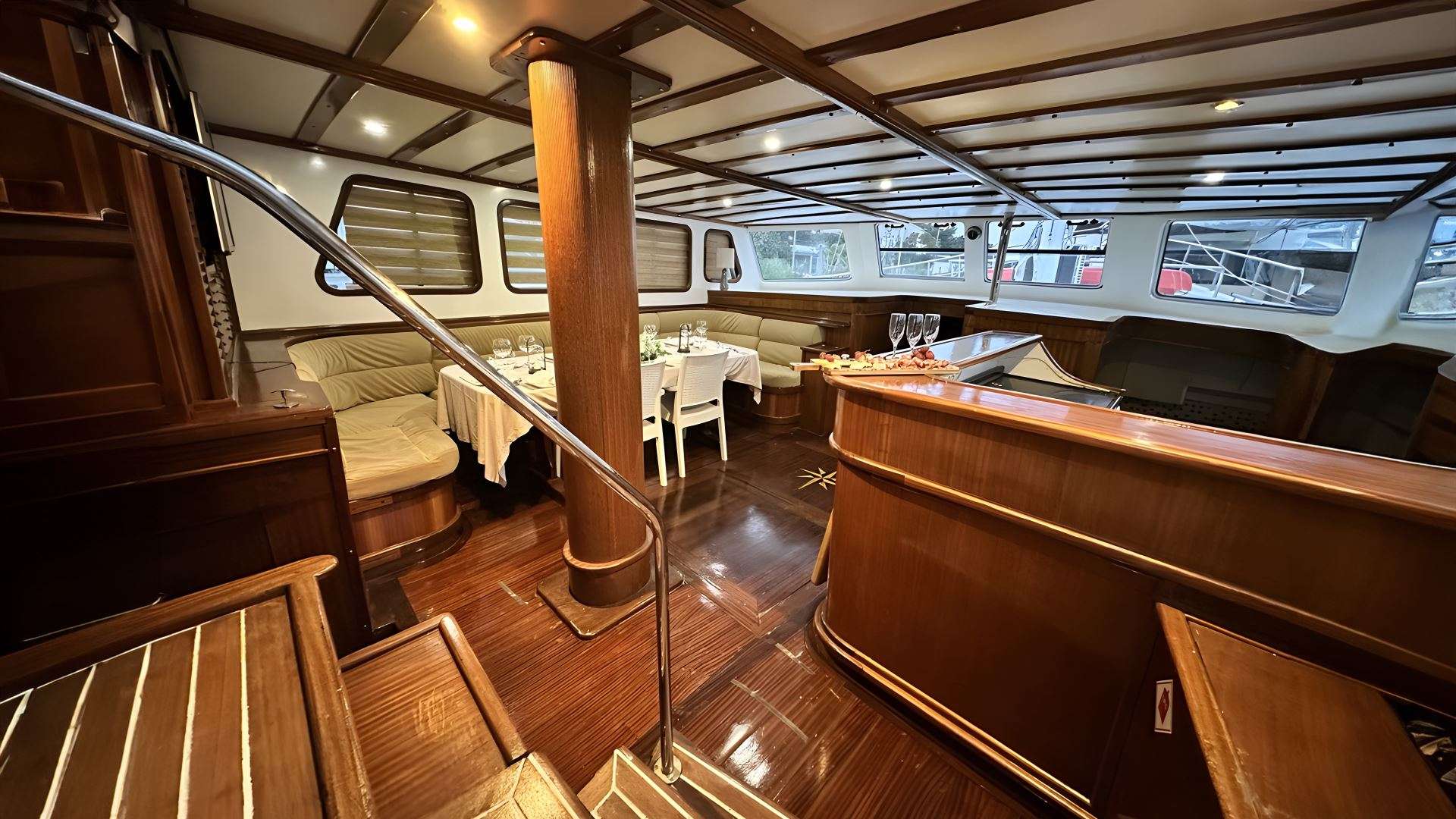 Yacht Photo