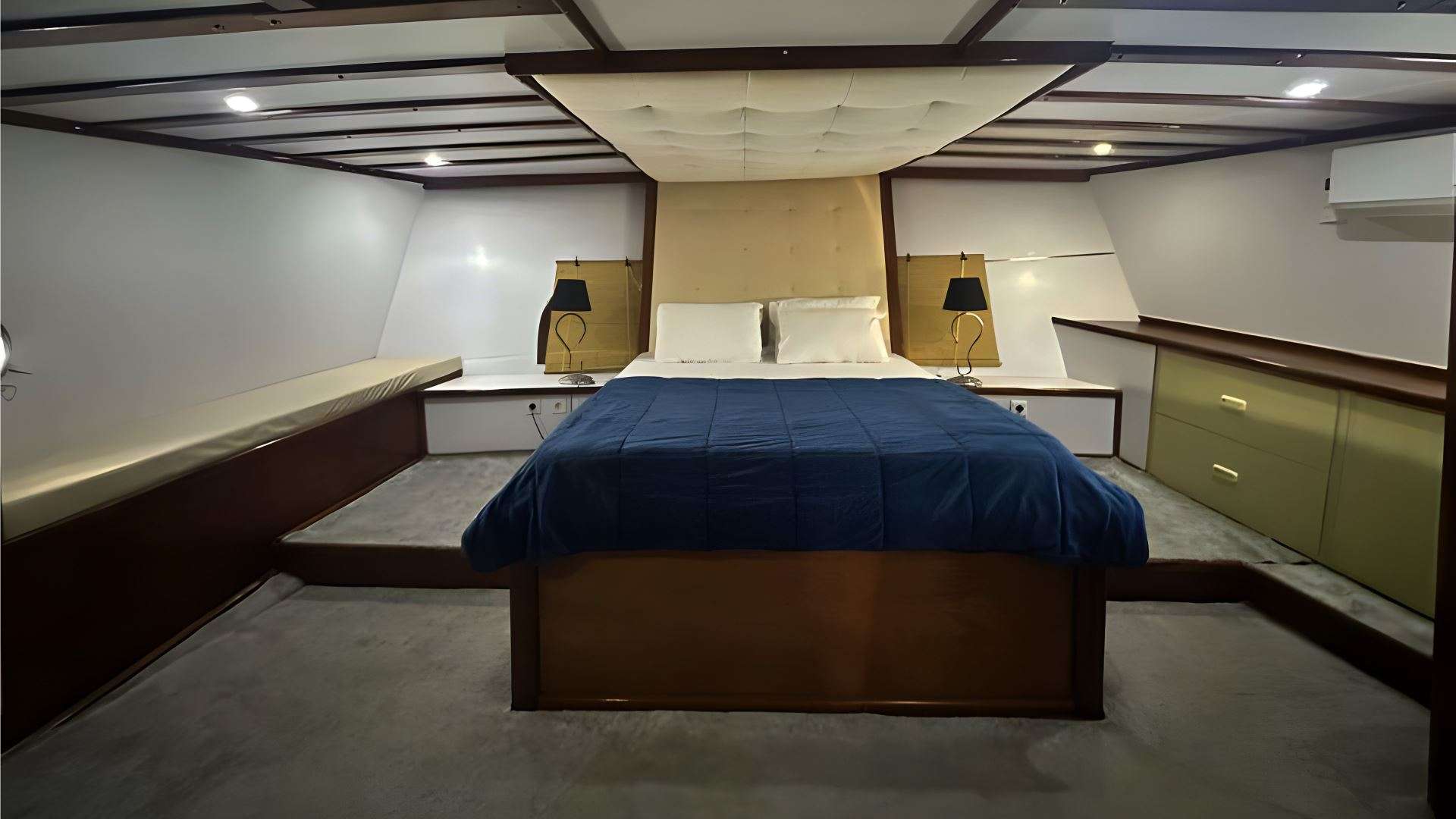 Yacht Photo