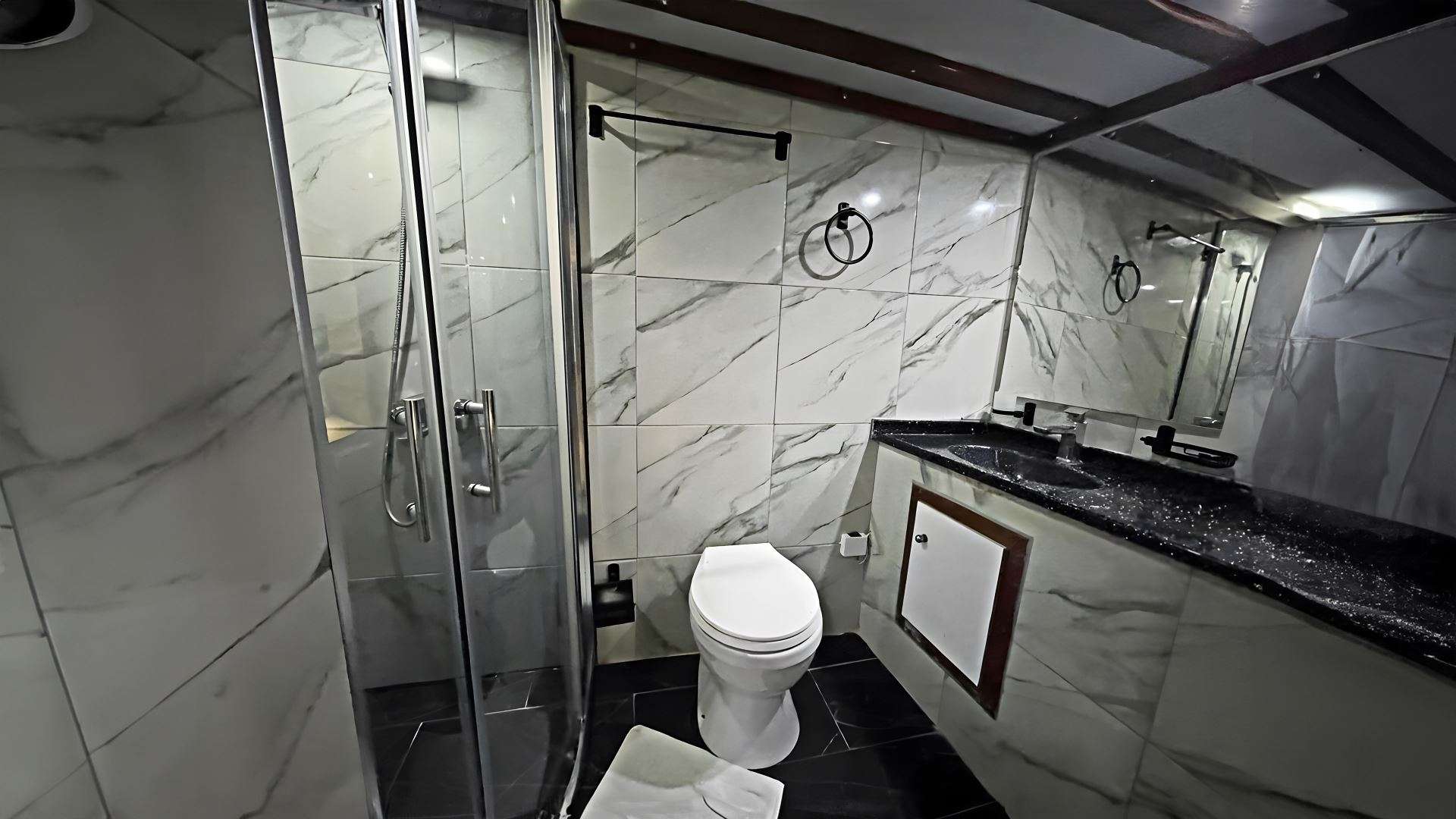 Yacht Photo
