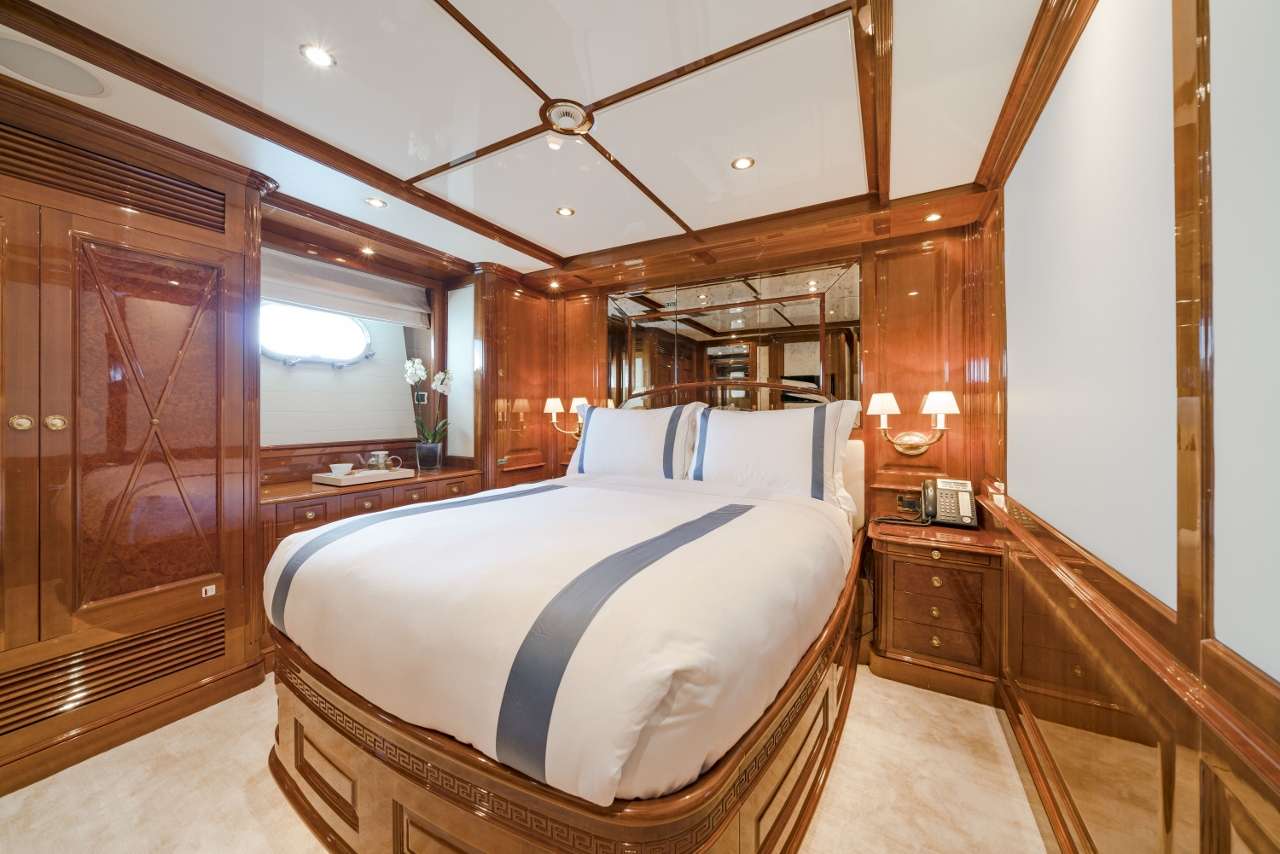 Yacht Photo