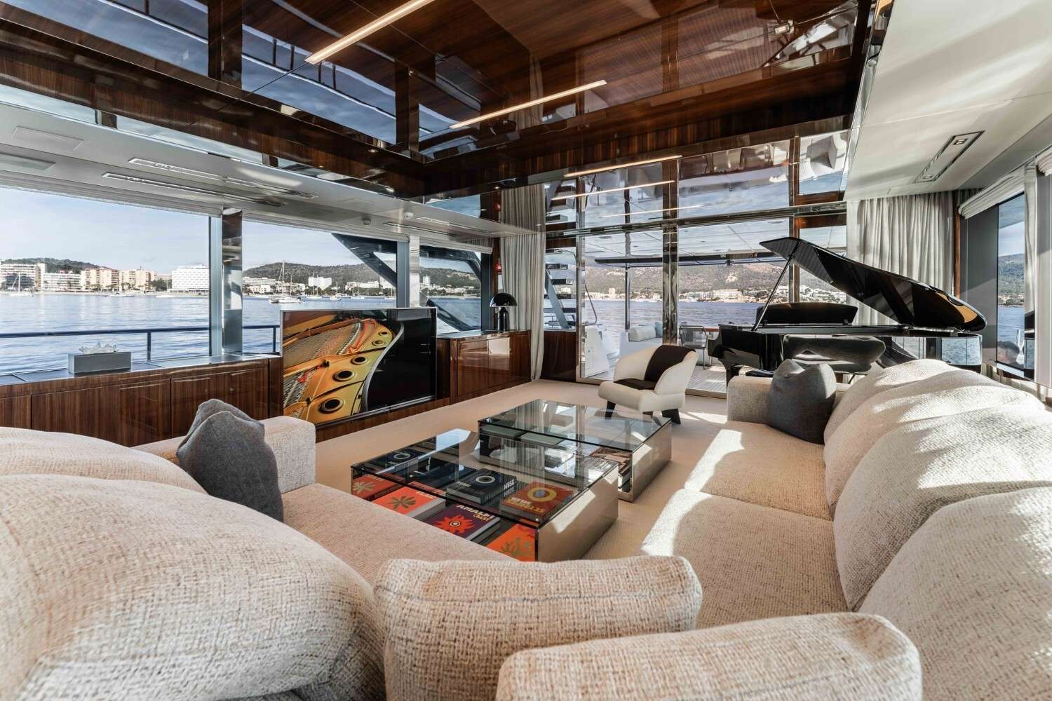 Yacht Photo