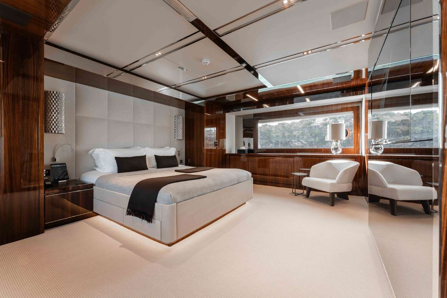 Yacht Photo