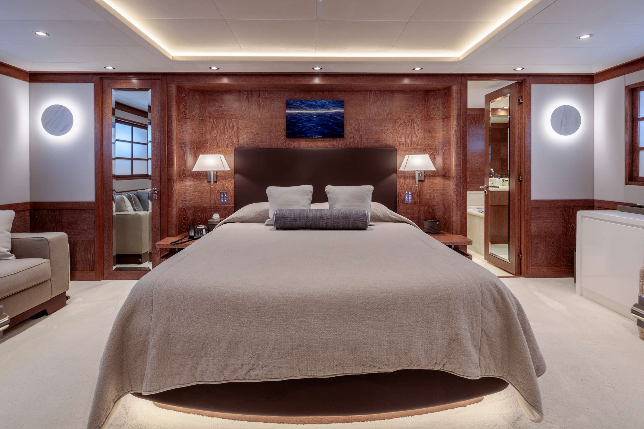 Yacht Photo