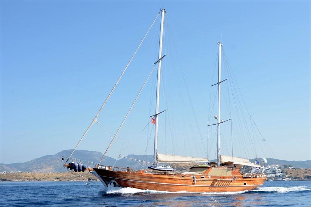 Yacht Photo