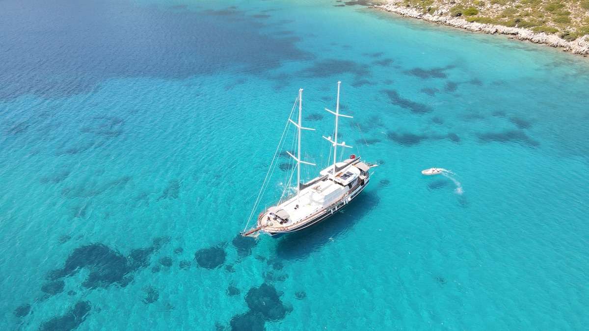 Yacht Photo