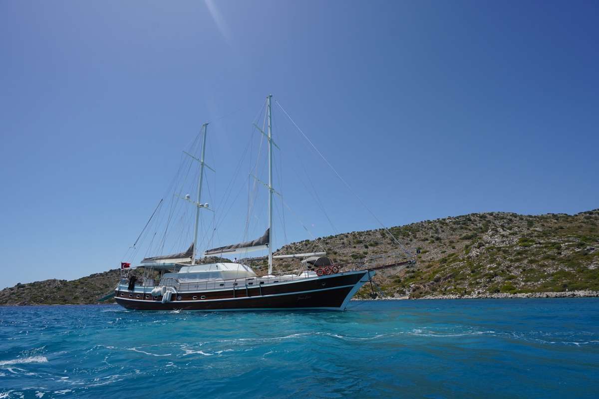 Yacht Photo