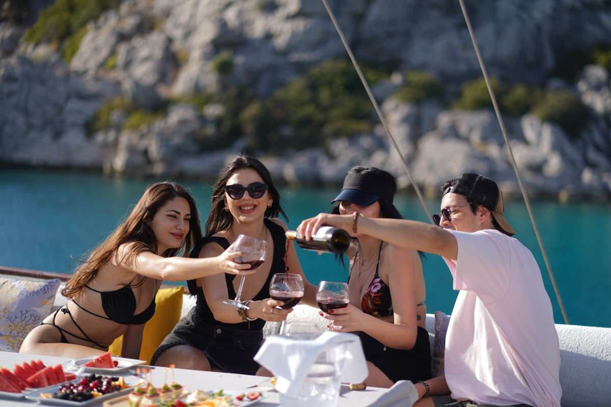 Yacht Photo