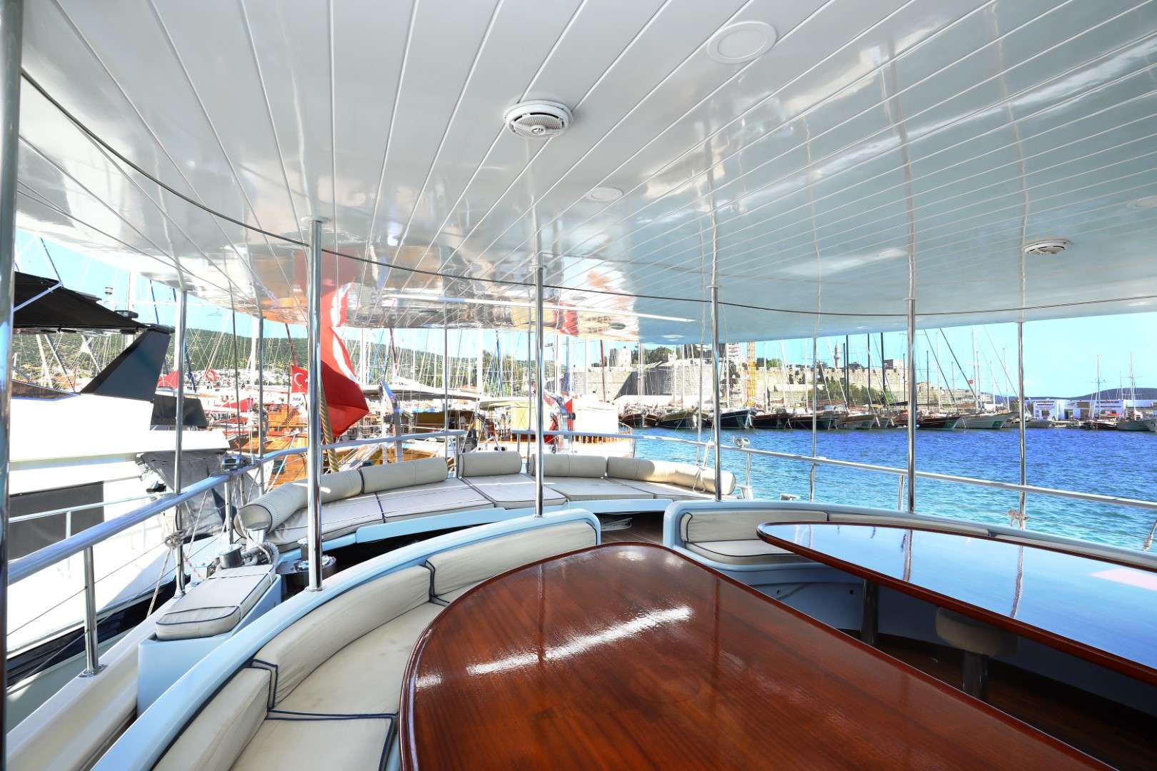 Yacht Photo