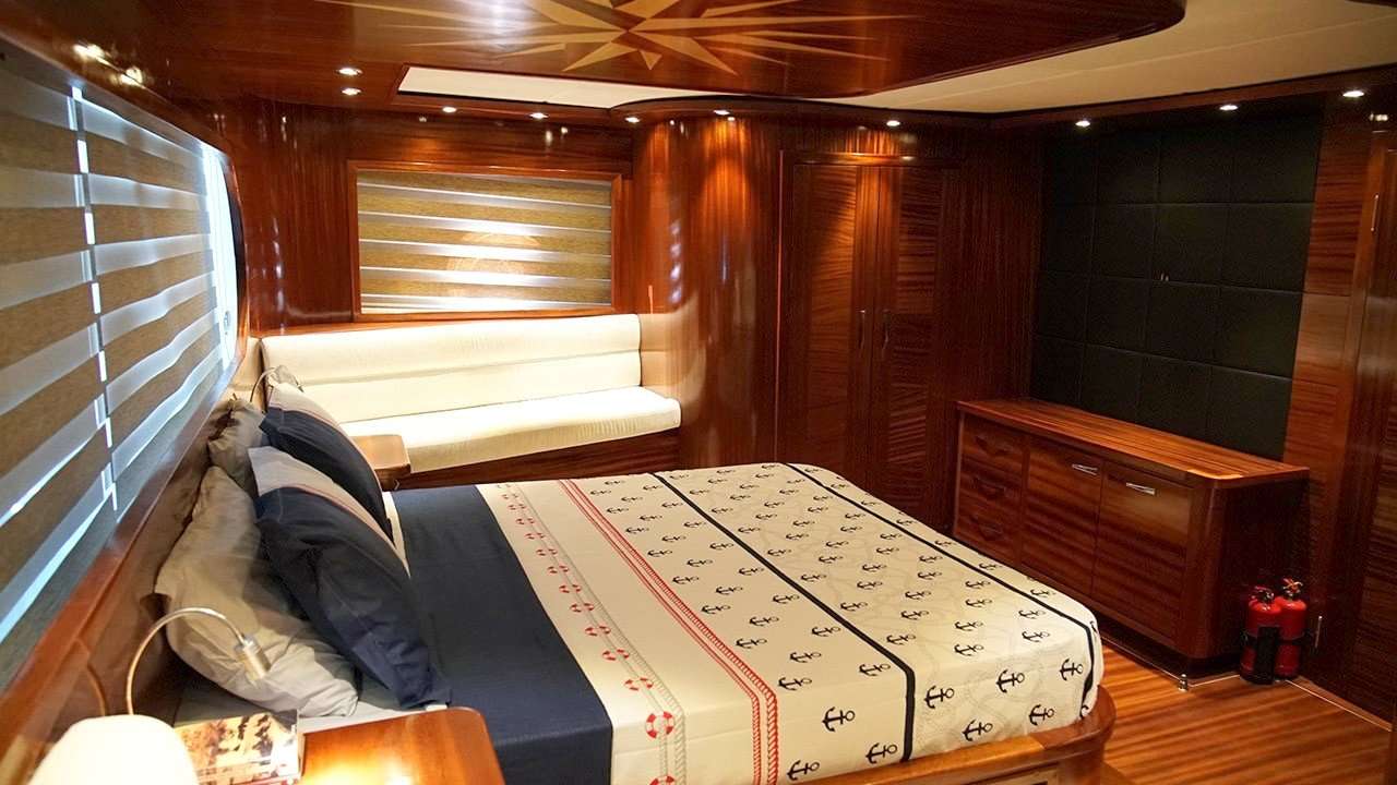 Yacht Photo