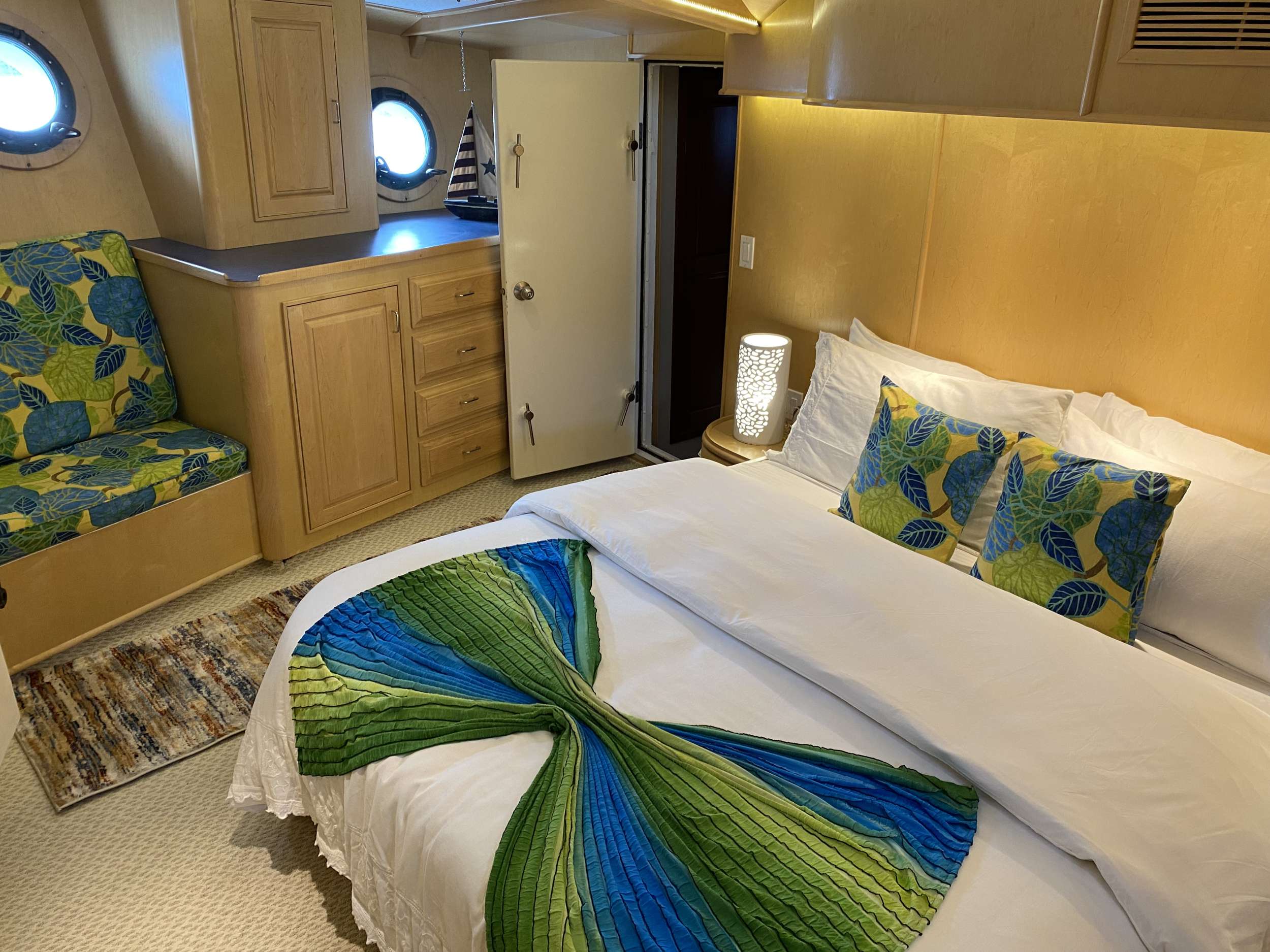 Yacht Photo