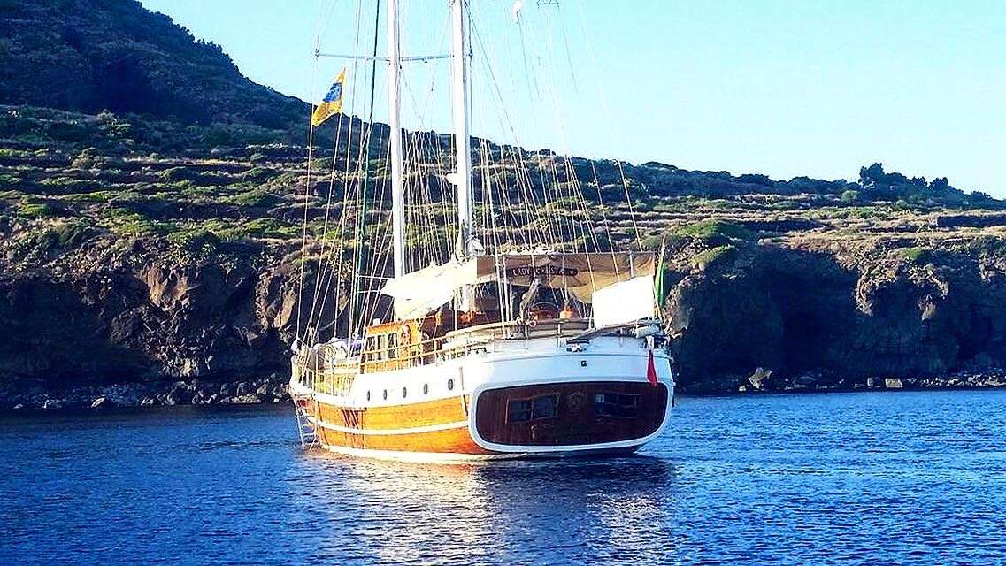 Yacht Photo