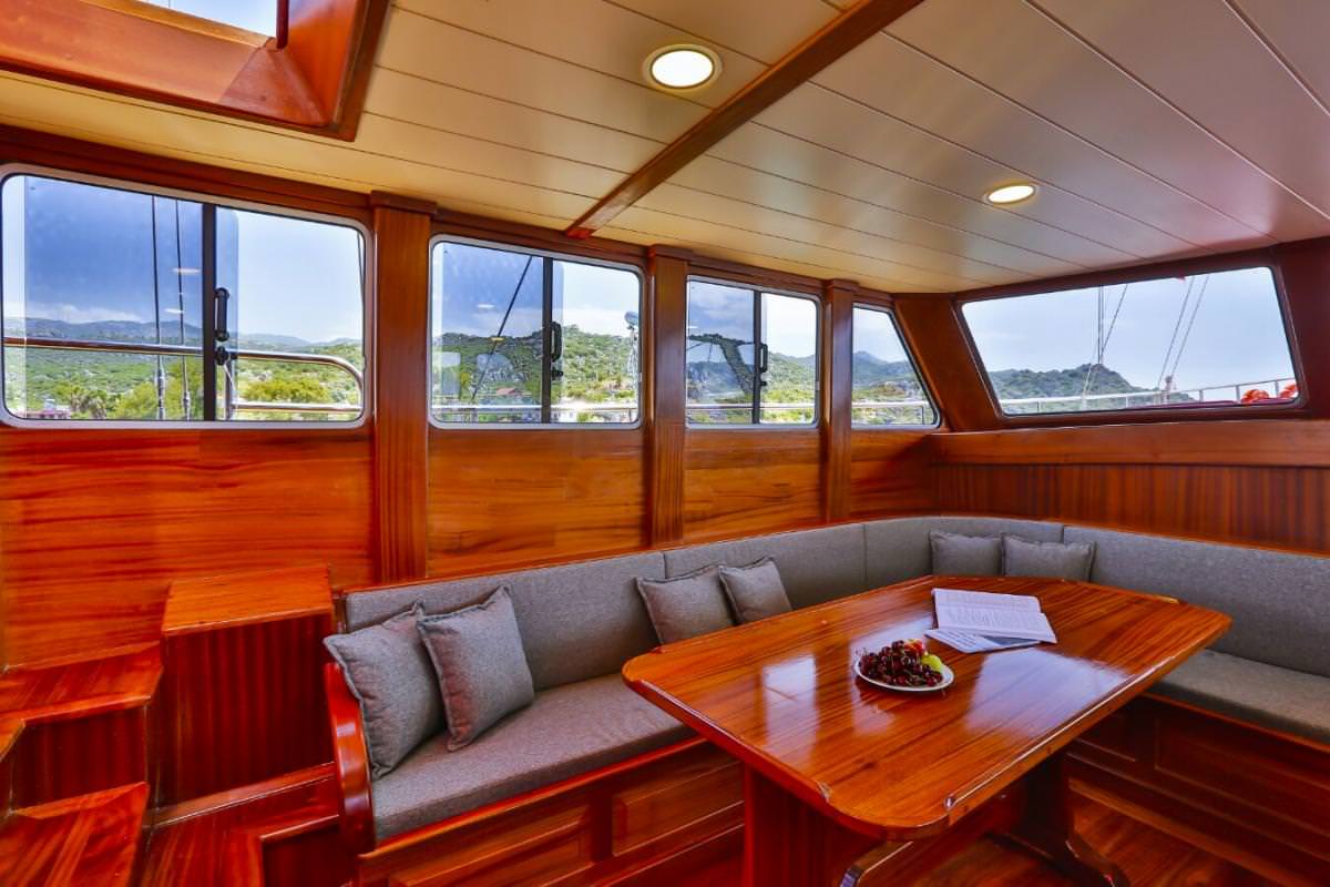 Yacht Photo