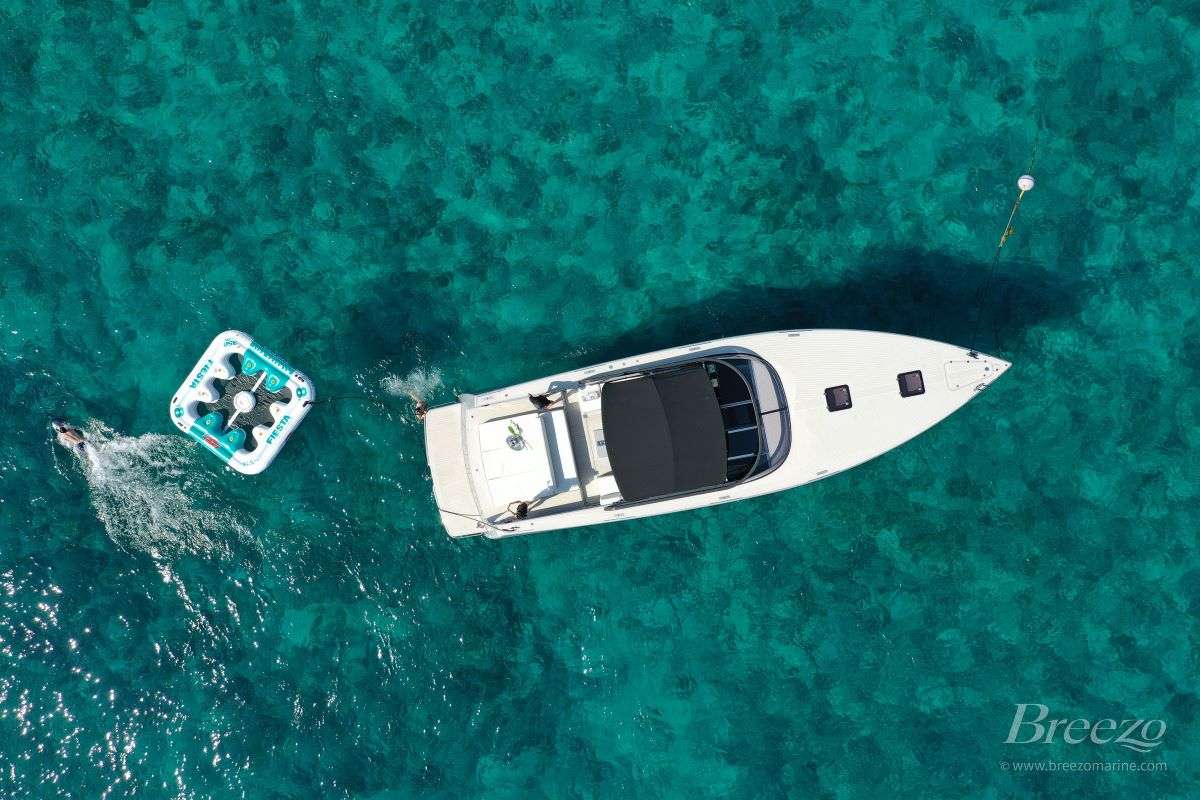 Yacht Photo