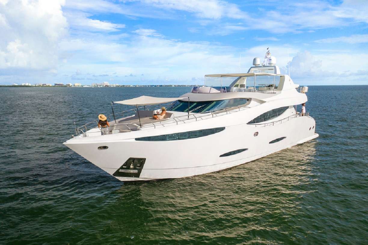 Yacht Photo