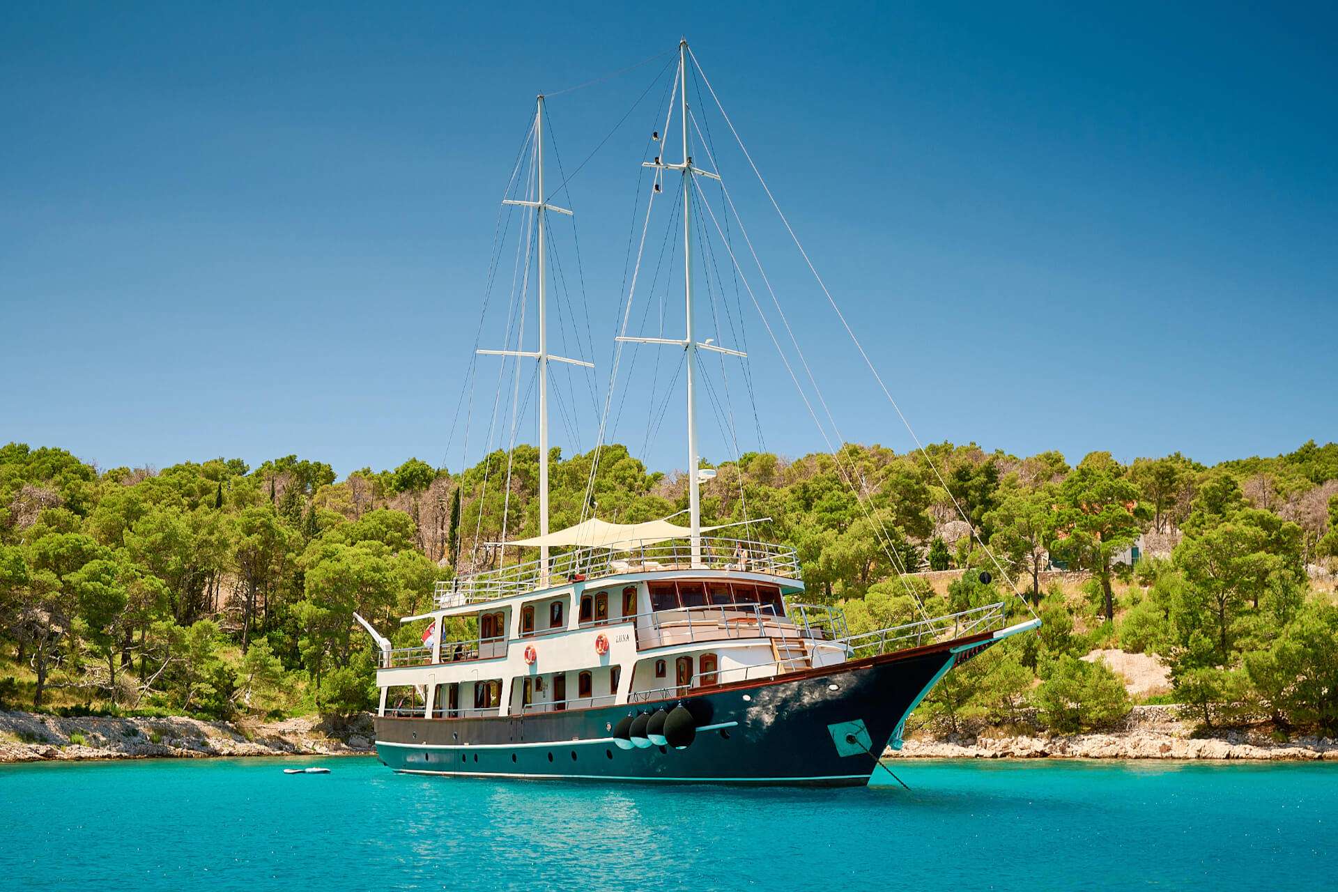 Yacht Photo