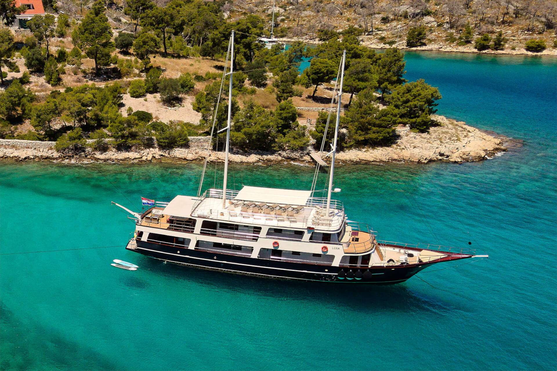 Yacht Photo