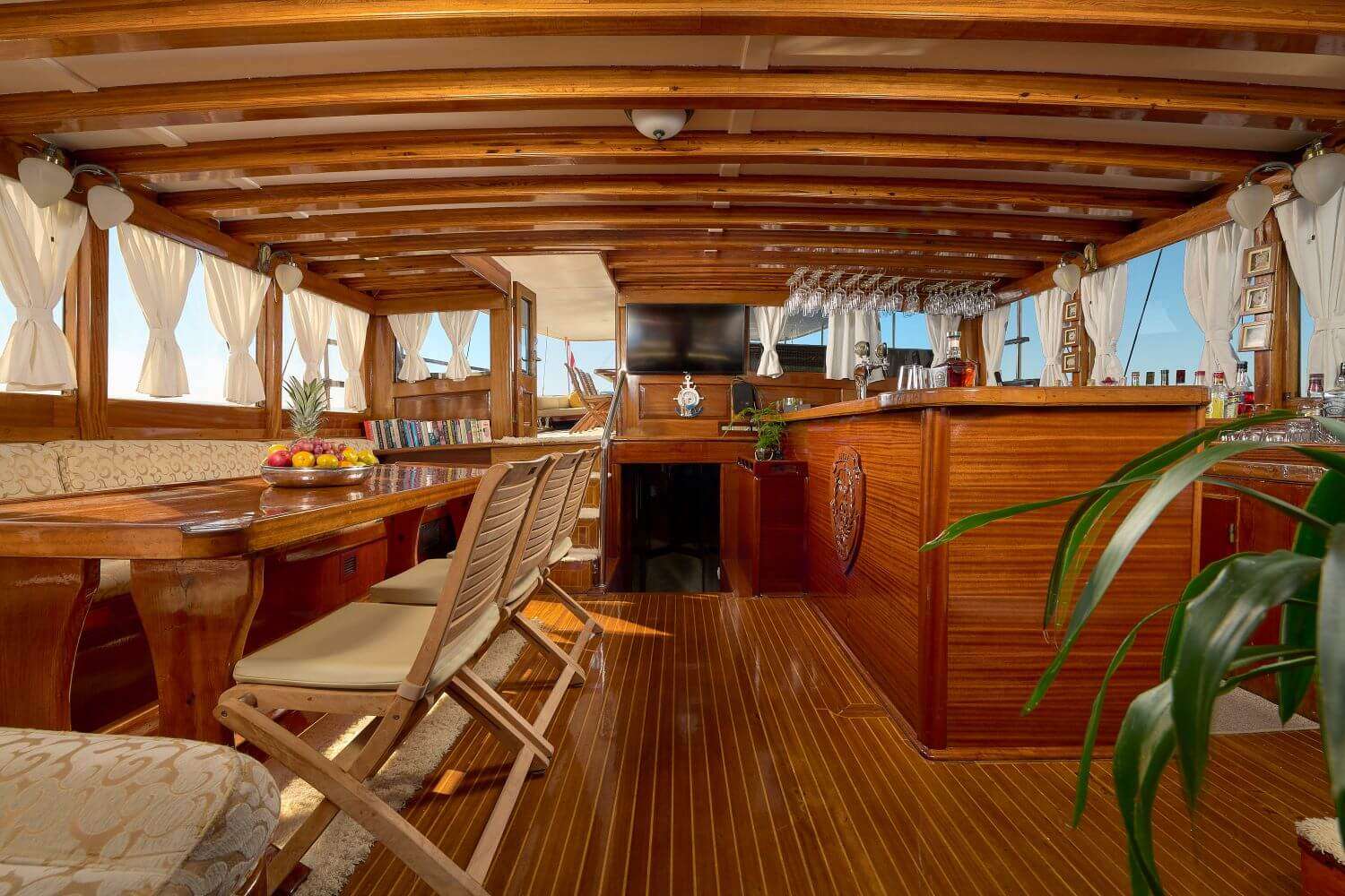 Yacht Photo