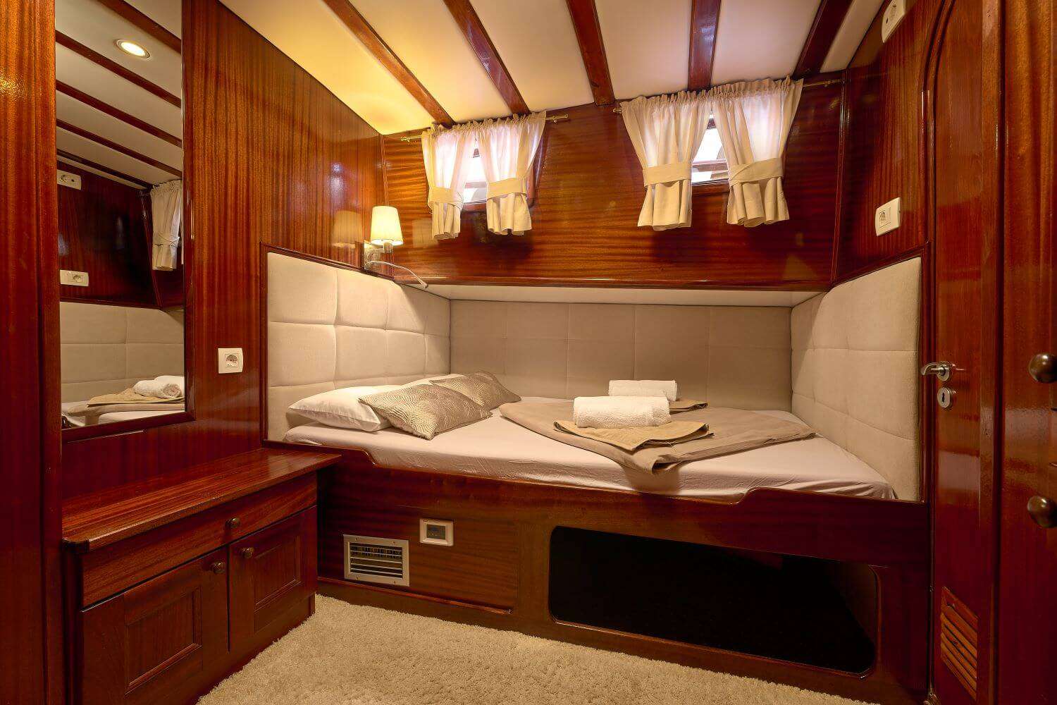 Yacht Photo