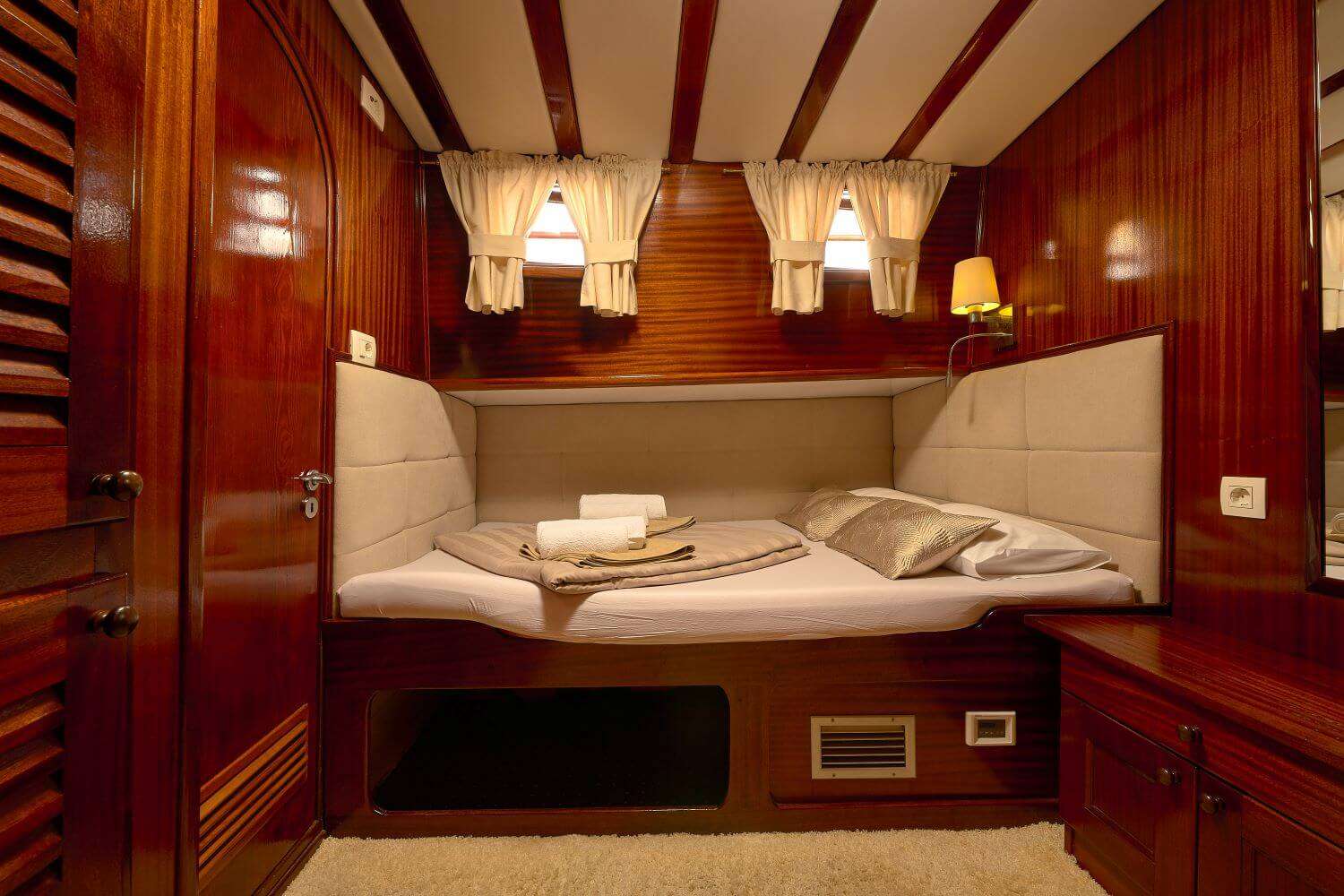 Yacht Photo