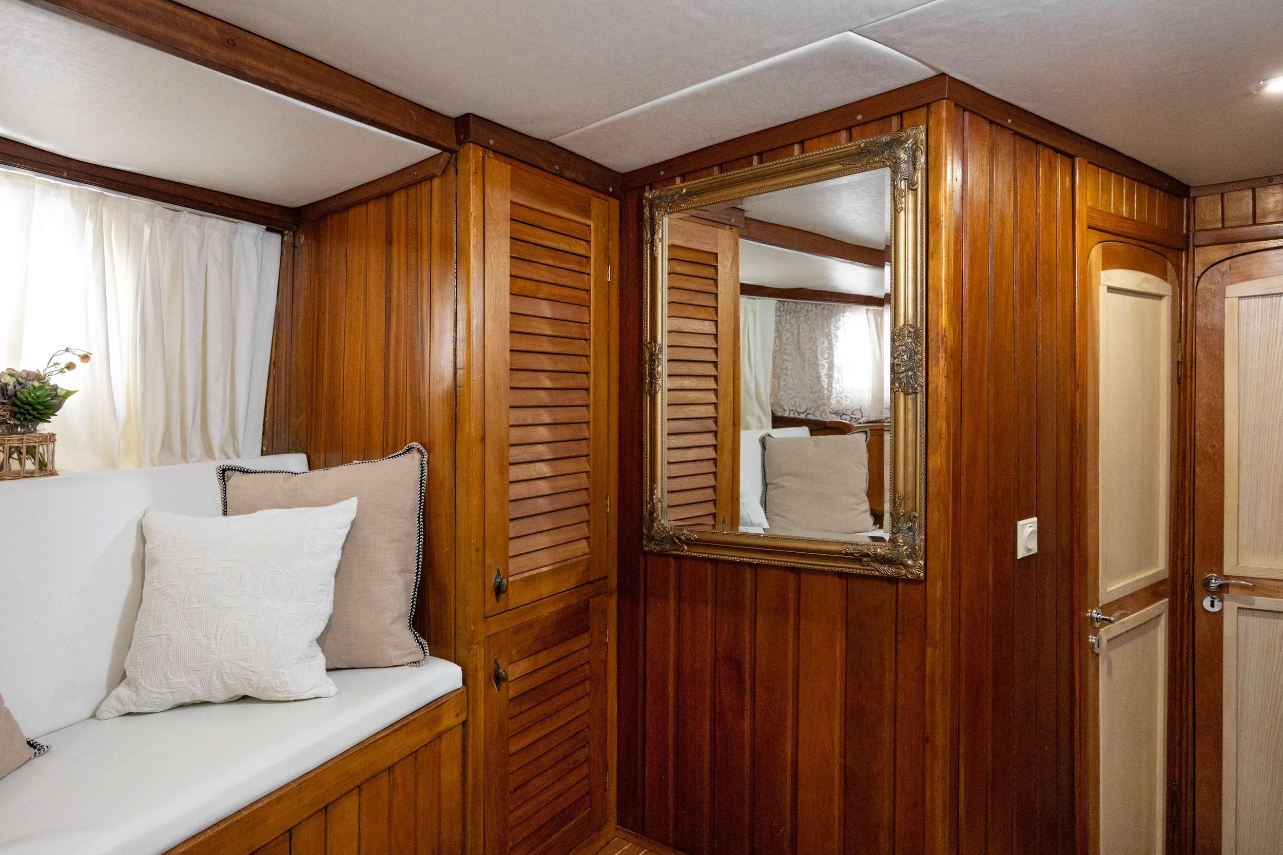 Yacht Photo