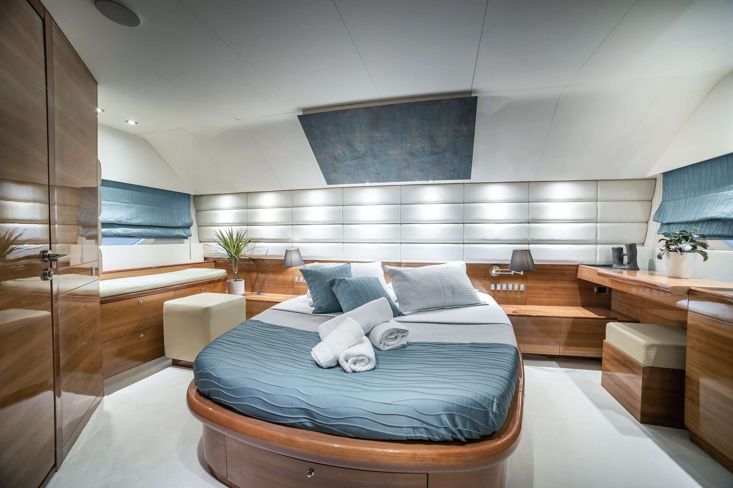 Yacht Photo